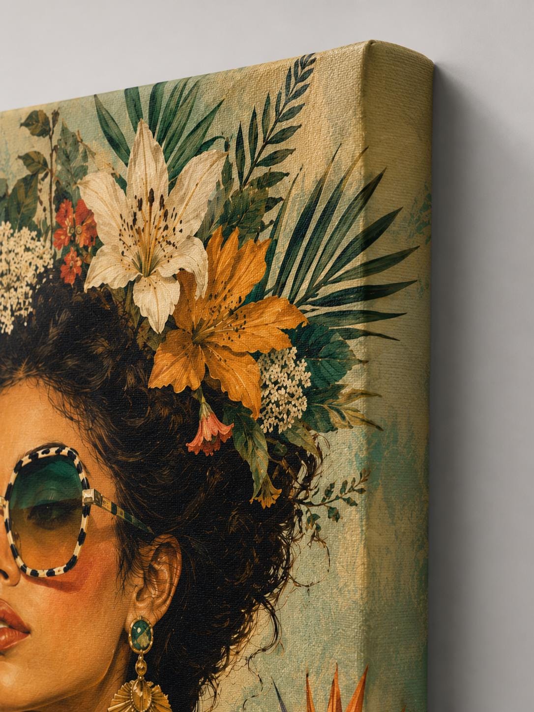 Quadro donna tropicale con fiori e occhiali: vista 4 del prodotto