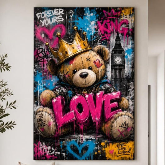 Quadro orsetto incoronato in collage urbano - Orsetto Love Street, stampa, tela o cornice